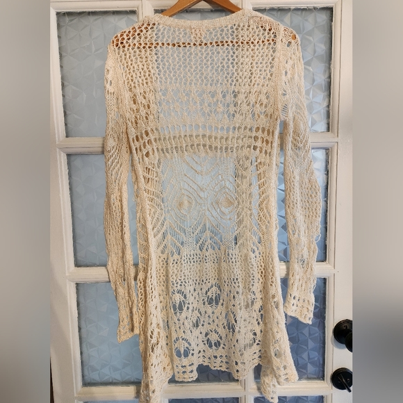 Creamy White Knit boho pattern cardigan sweater - Picture 4 of 4